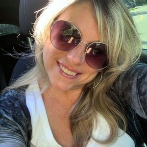 Meet your Posher, Judith